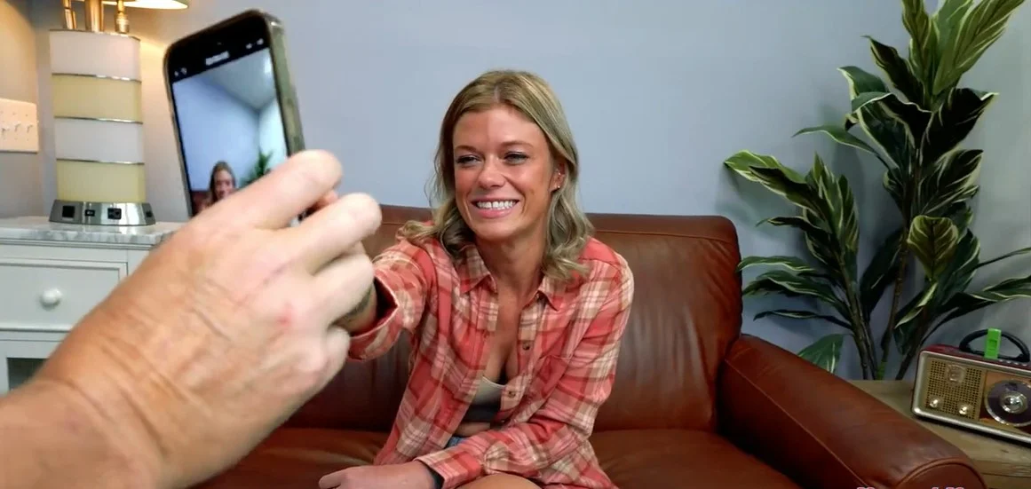 Brand New Amateurs - Jamie H - Stunning 40s Babe CUMS FROM ANAL in Audition!!