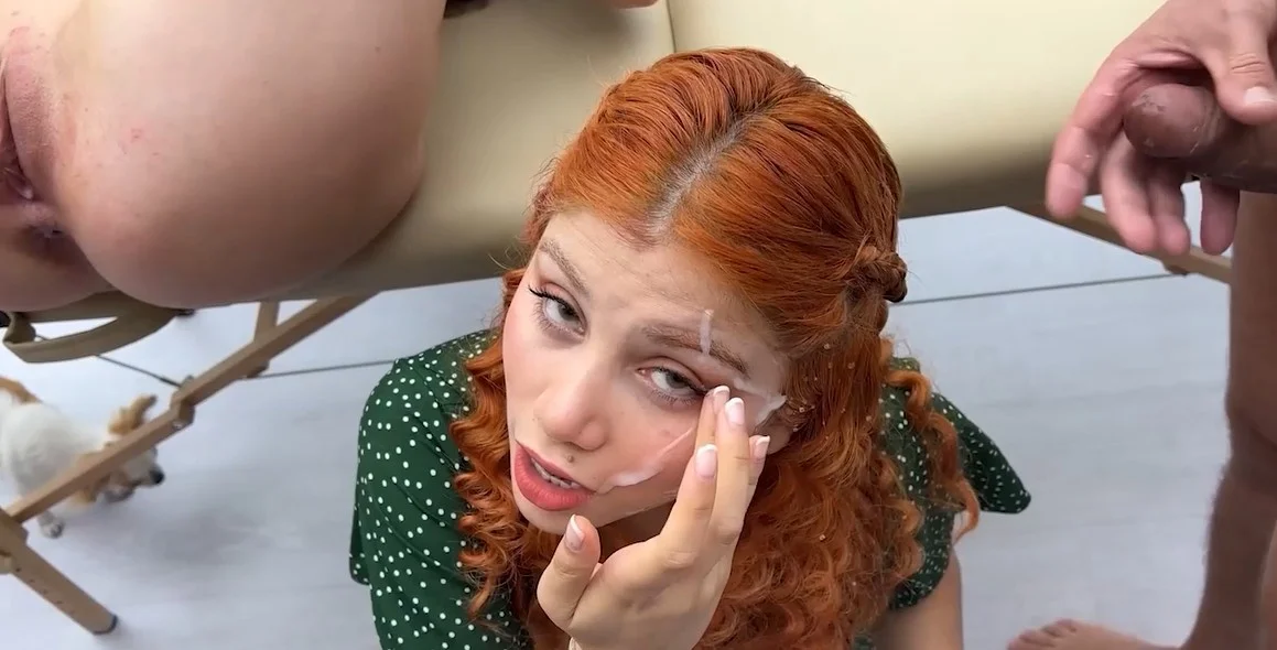 Puta Locura - Marina Gold - Marina's CumWalk through Madrid