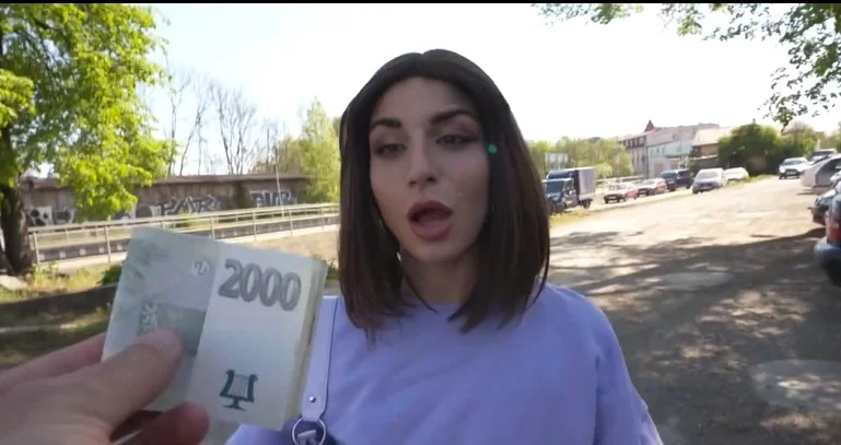 PublicAgent - Lola Danger - Perfetto bottino italiano