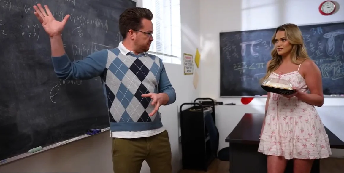 Naughty Bookworms - Chloe Rose - Co-ed Chloe Rose brings her professor a pie to get filled on Pi Day