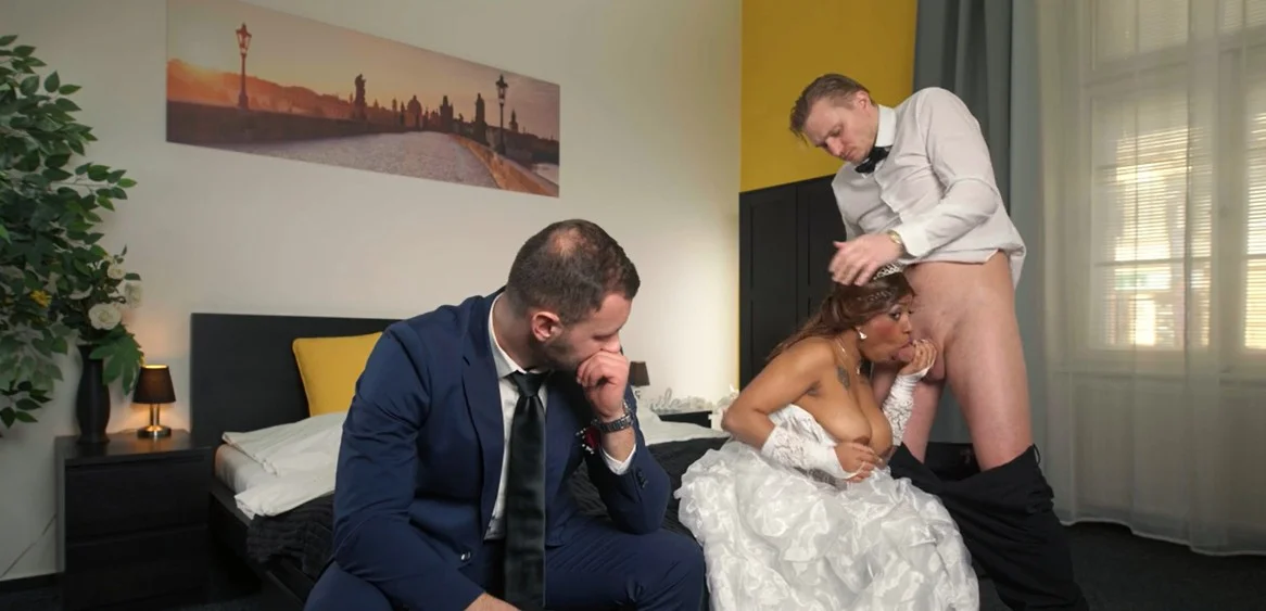 Bride4k - Vicky Menage - Rock-Paper-Bride