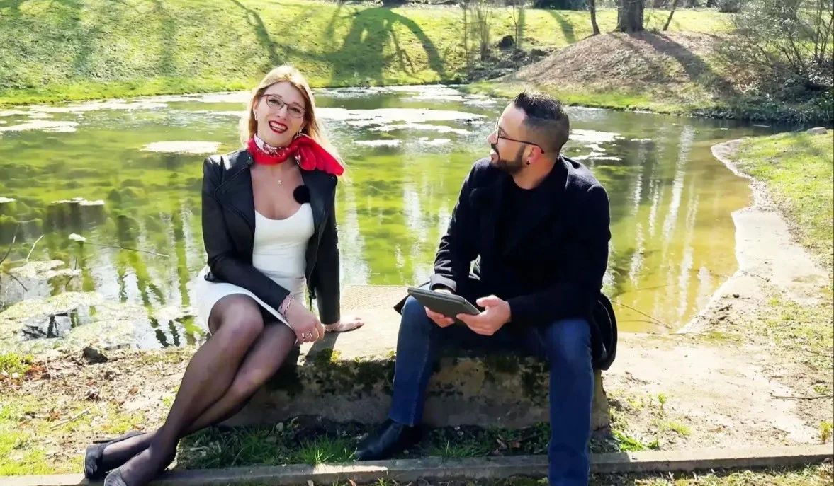 Jacquie Et Michel TV - Red Lily - Red Lily never says no