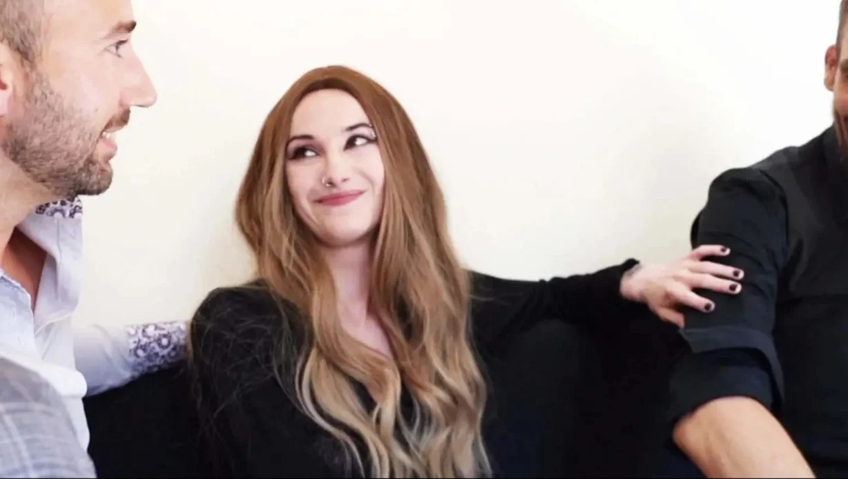 Jacquie Et Michel TV - Katya - Katya is not impressed by two guys