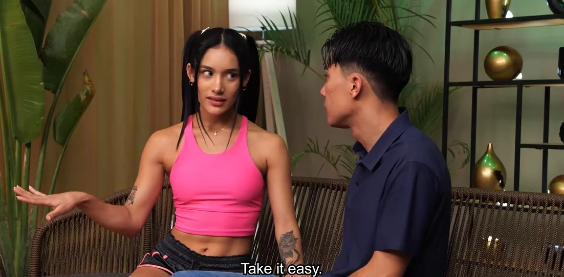 Sex Mex - Carolina Guerrero - SKATER HOTTIE