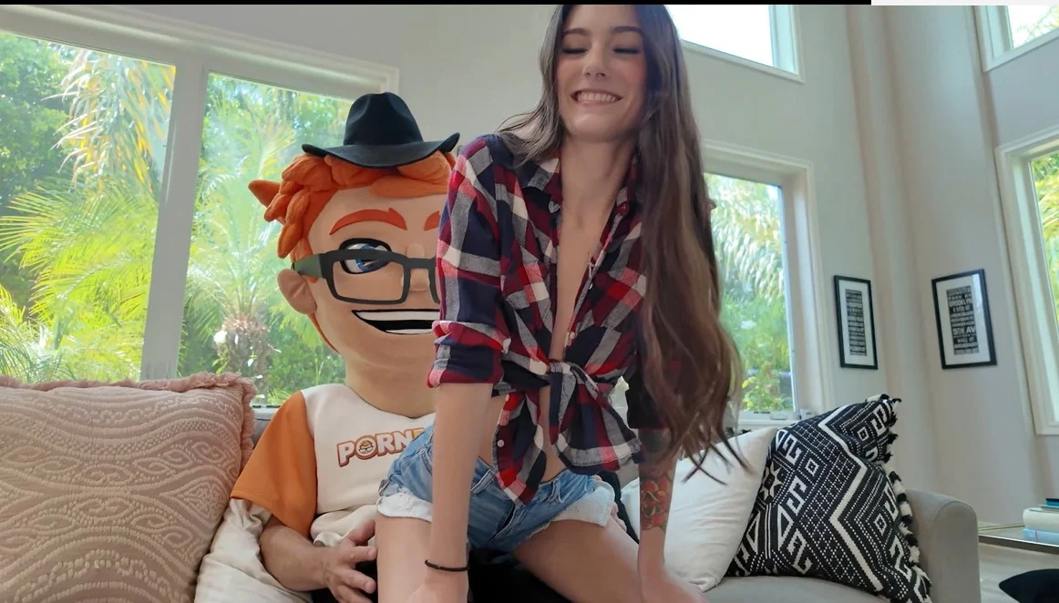 Porn Dude Casting - Sophie Tyler - Sophie Tyler Prepares Porn Dude for a Hoedown